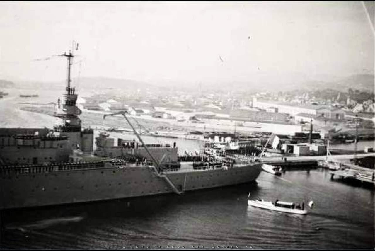 CD ej- 17- MEK- Cuirasse Provence 1937.jpg